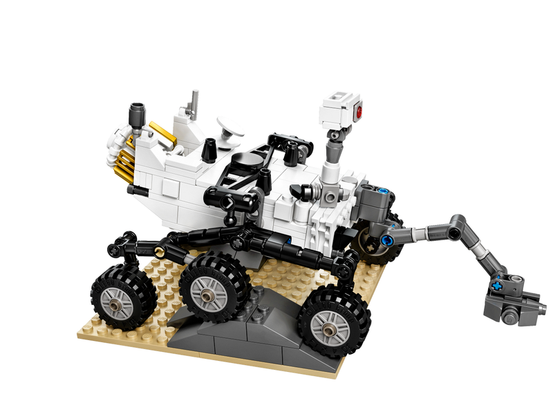 Illustration for article titled Here's the first look at Lego's official Curiosity Rover model